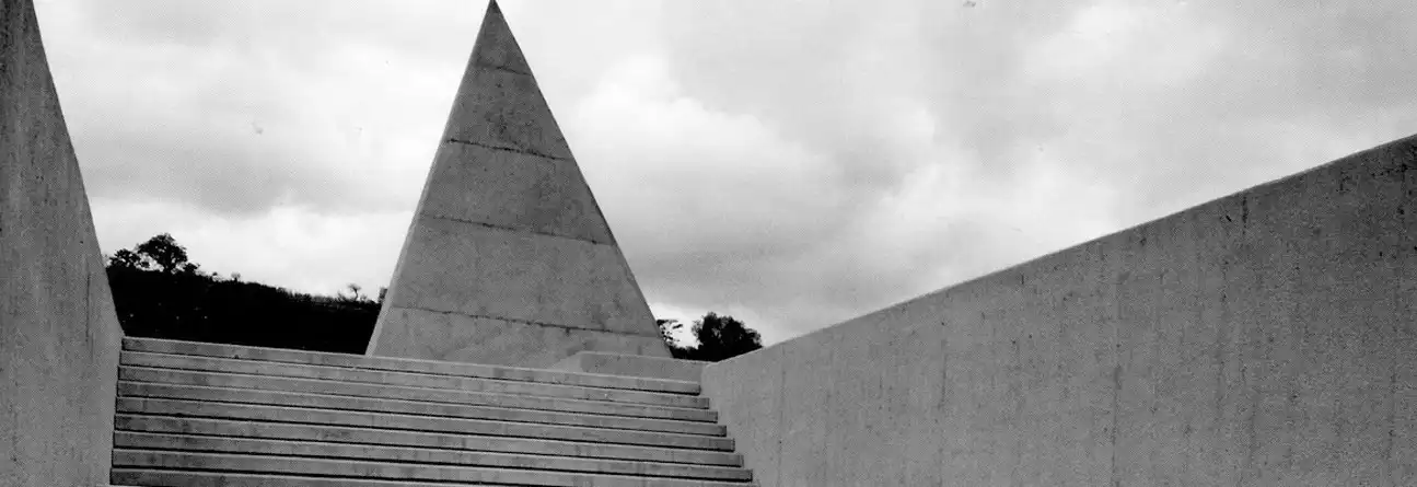 Exponen arquitectura de David Muñoz y su legado